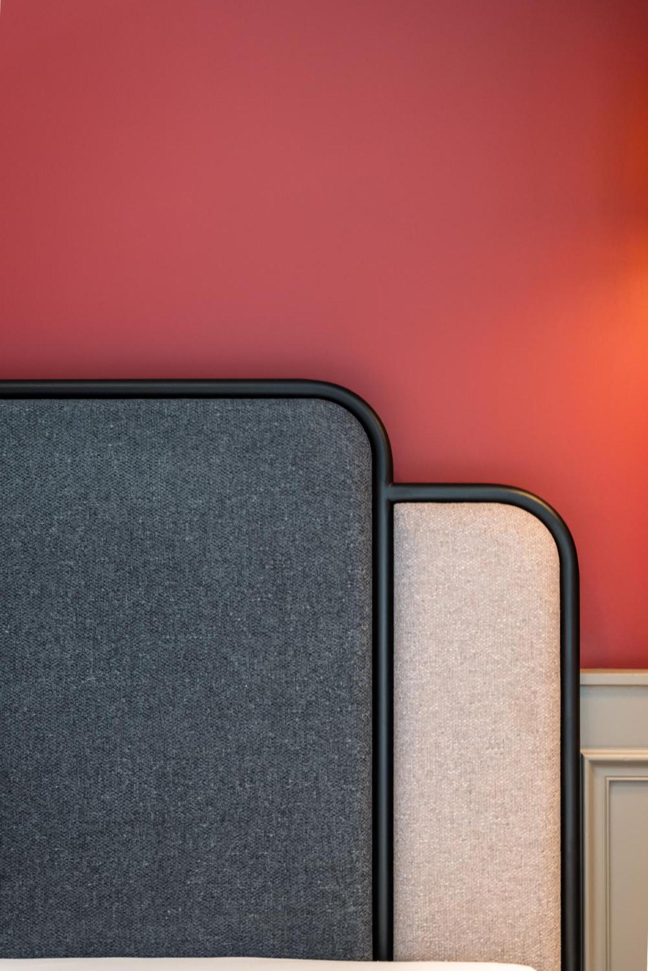 La Dependance Hotell Paris Eksteriør bilde